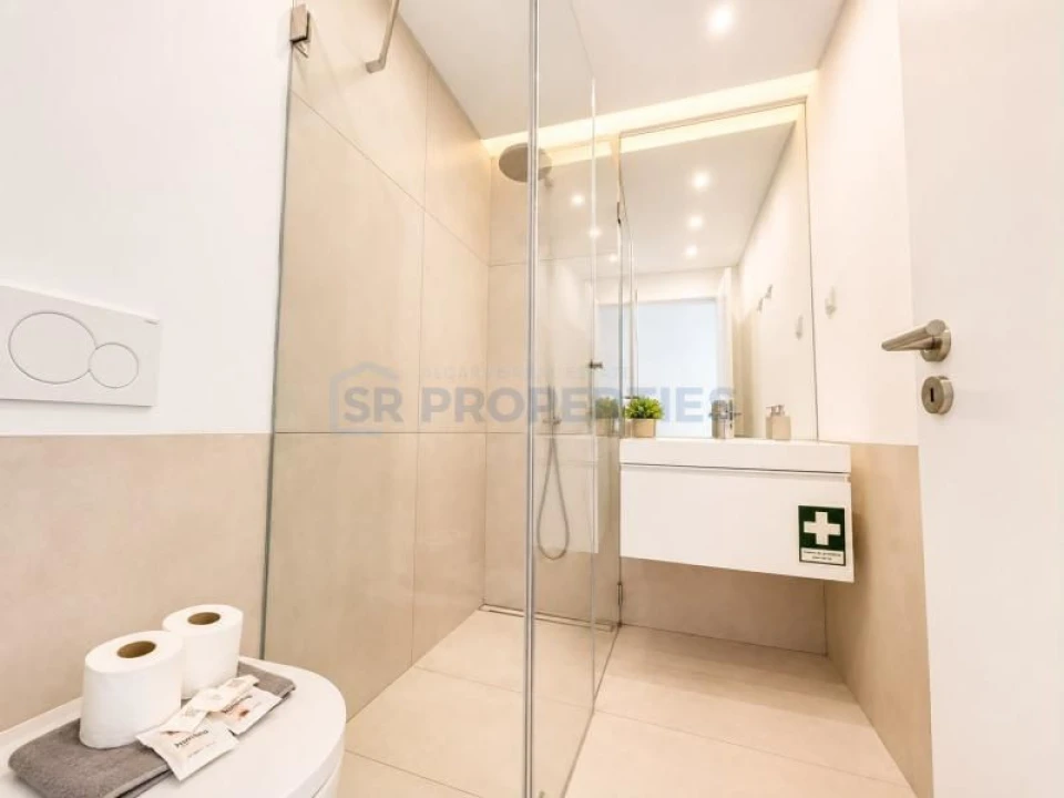 Apartamento T3 para Venda em Quarteira Foto 12