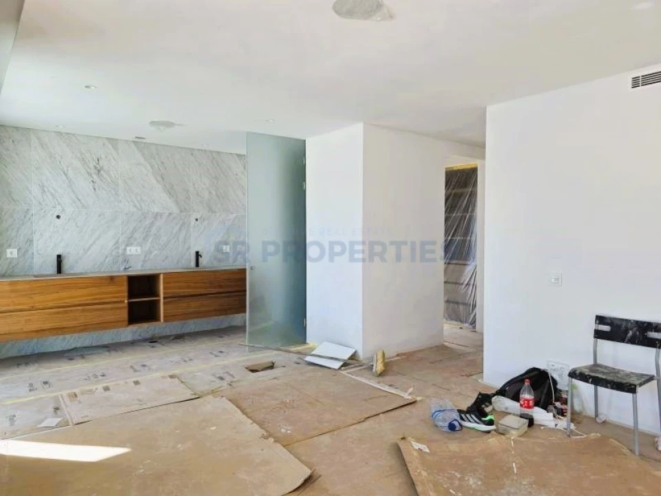 Moradia T5 para Venda em Almancil Foto 13