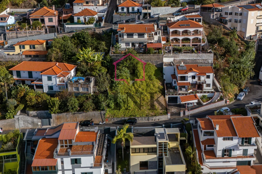 Terreno para Venda em Monte Foto 1