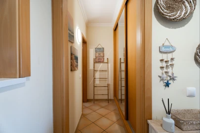 Apartamento para Venda em Quarteira