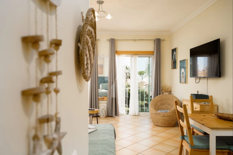 Apartamento para Venda em Quarteira Foto 7