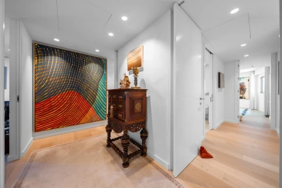 Apartamento T5 para Venda em Campolide