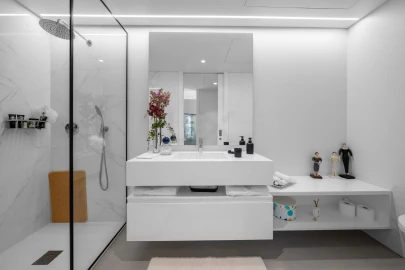 Apartamento T5 para Venda em Campolide