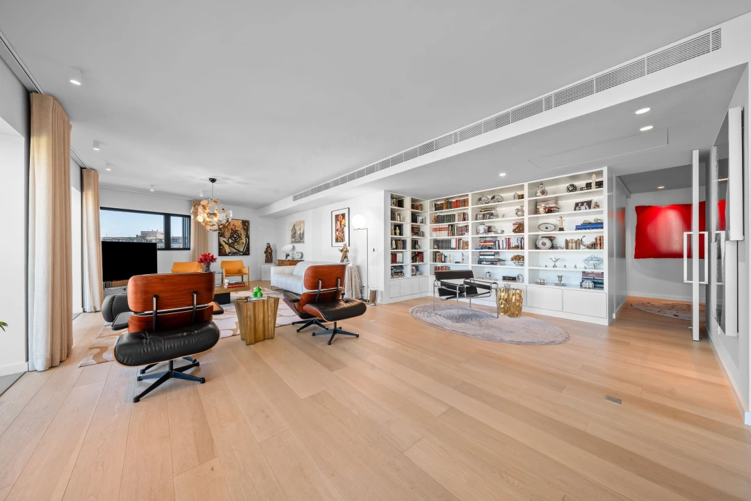 Apartamento T5 para Venda em Campolide Foto 7