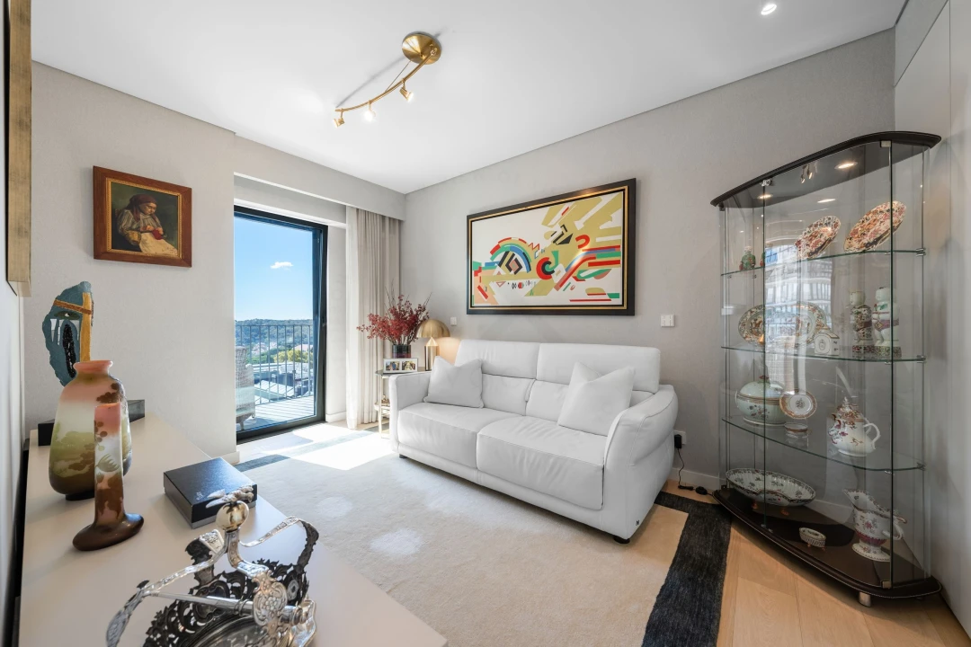 Apartamento T5 para Venda em Campolide Foto 23