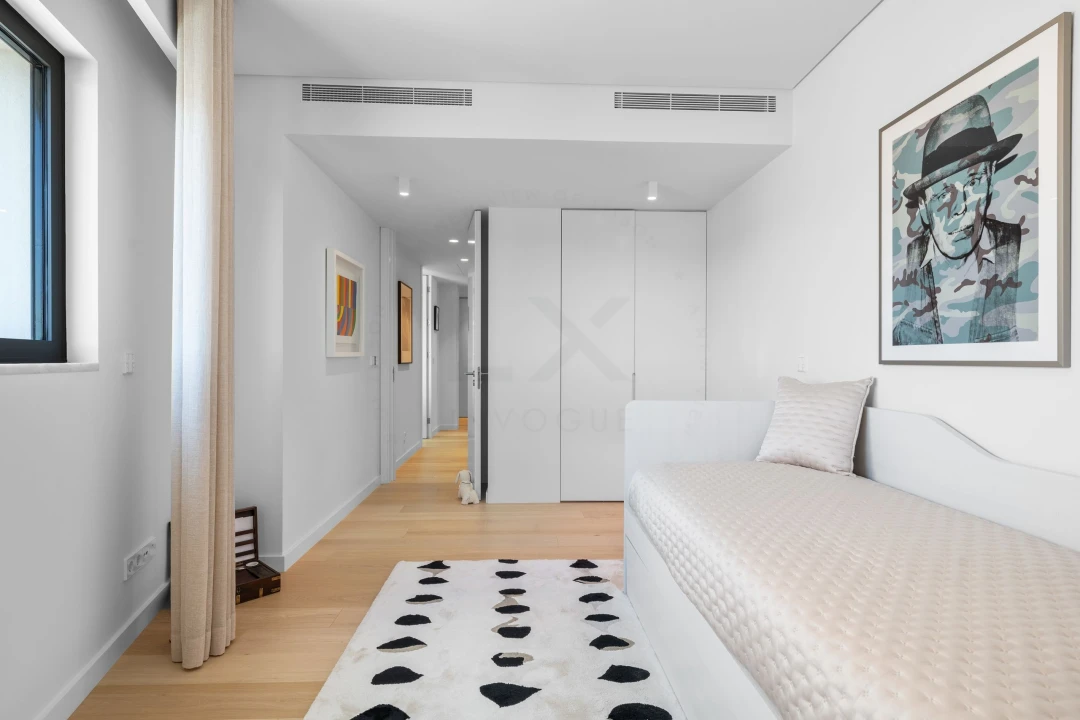 Apartamento T5 para Venda em Campolide Foto 26