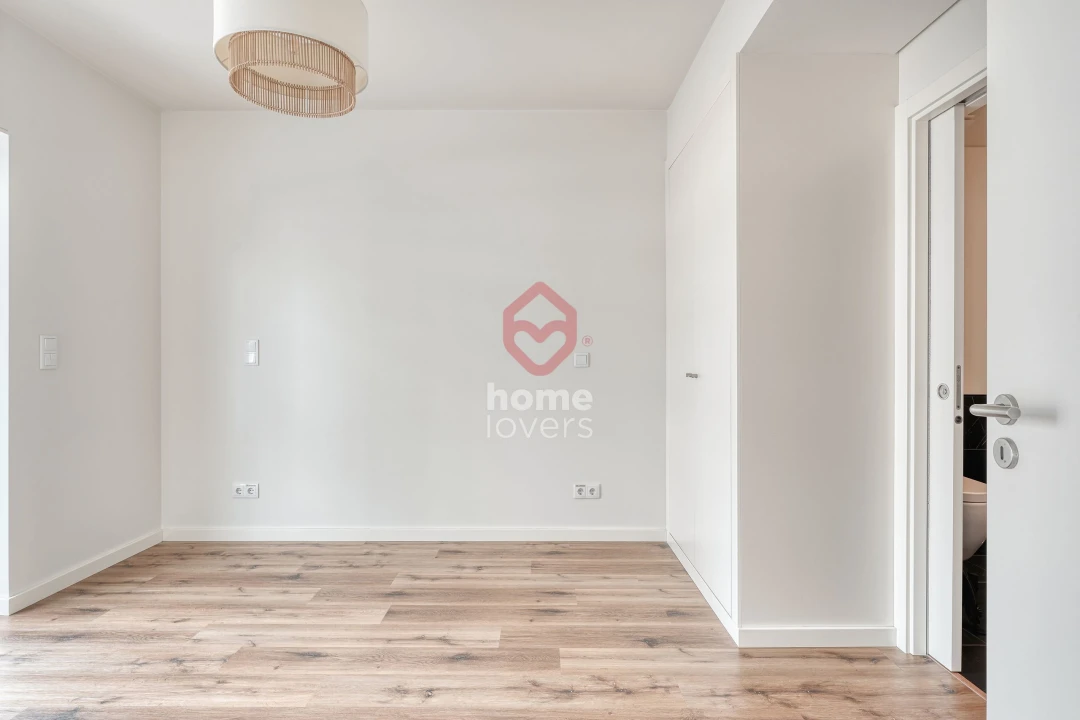 Apartamento T1 para Venda em Lumiar Foto 14