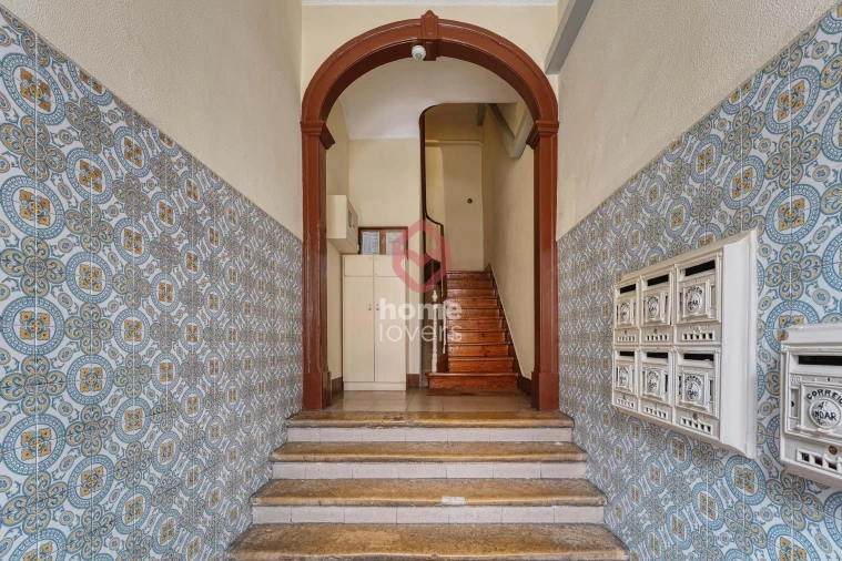 Apartamento T3 para Venda em Arroios Foto 19