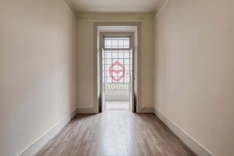 Apartamento T3 para Venda em Arroios Foto 13