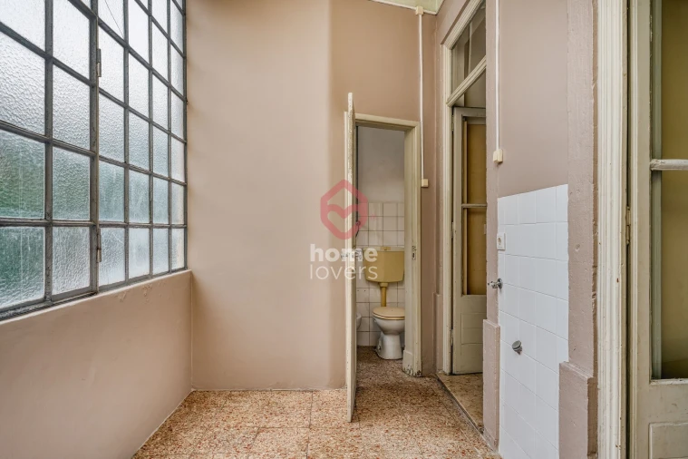 Apartamento T3 para Venda em Arroios Foto 11