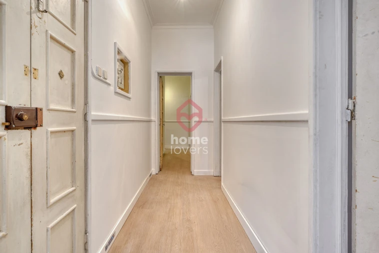 Apartamento T3 para Venda em Areeiro Foto 8