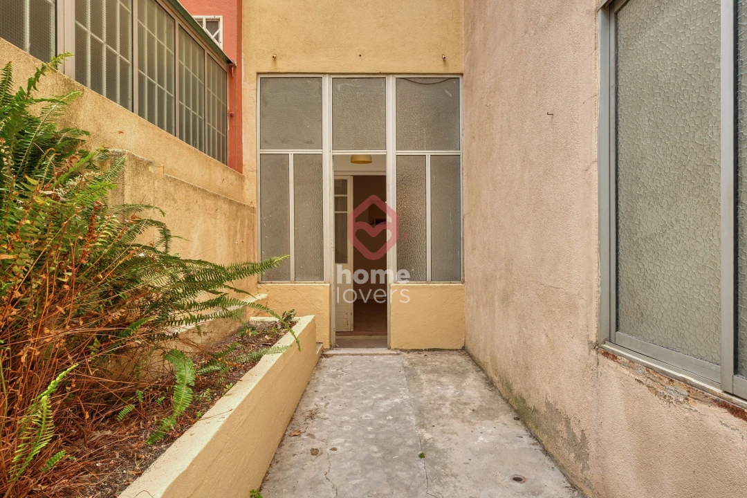 Apartamento T3 para Venda em Areeiro Foto 15
