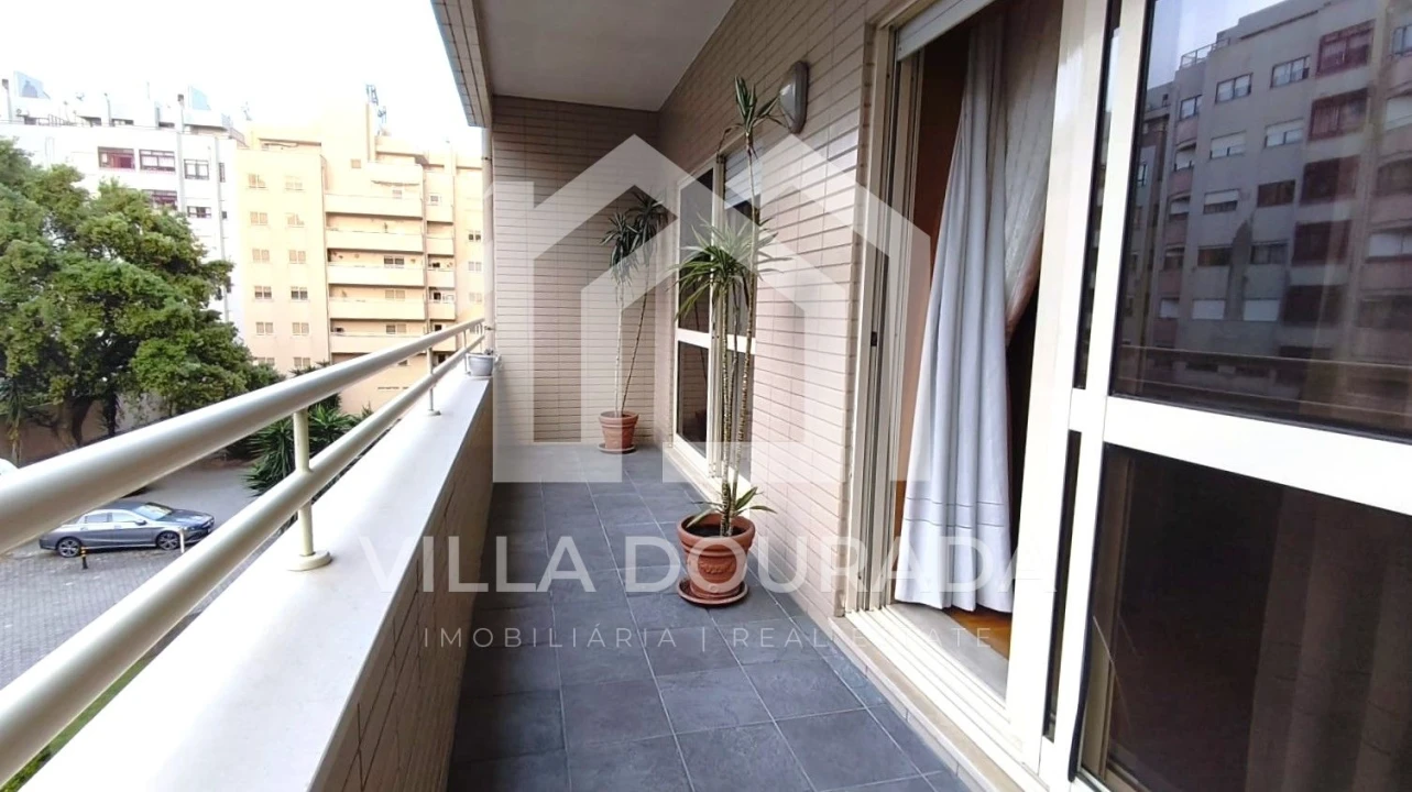 Apartamento T2 para Venda em Santa Marinha e São Pedro da Afurada Foto 2