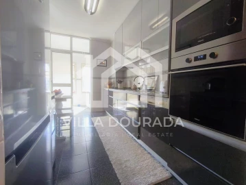 Apartamento T2 para Venda em Santa Marinha e São Pedro da Afurada