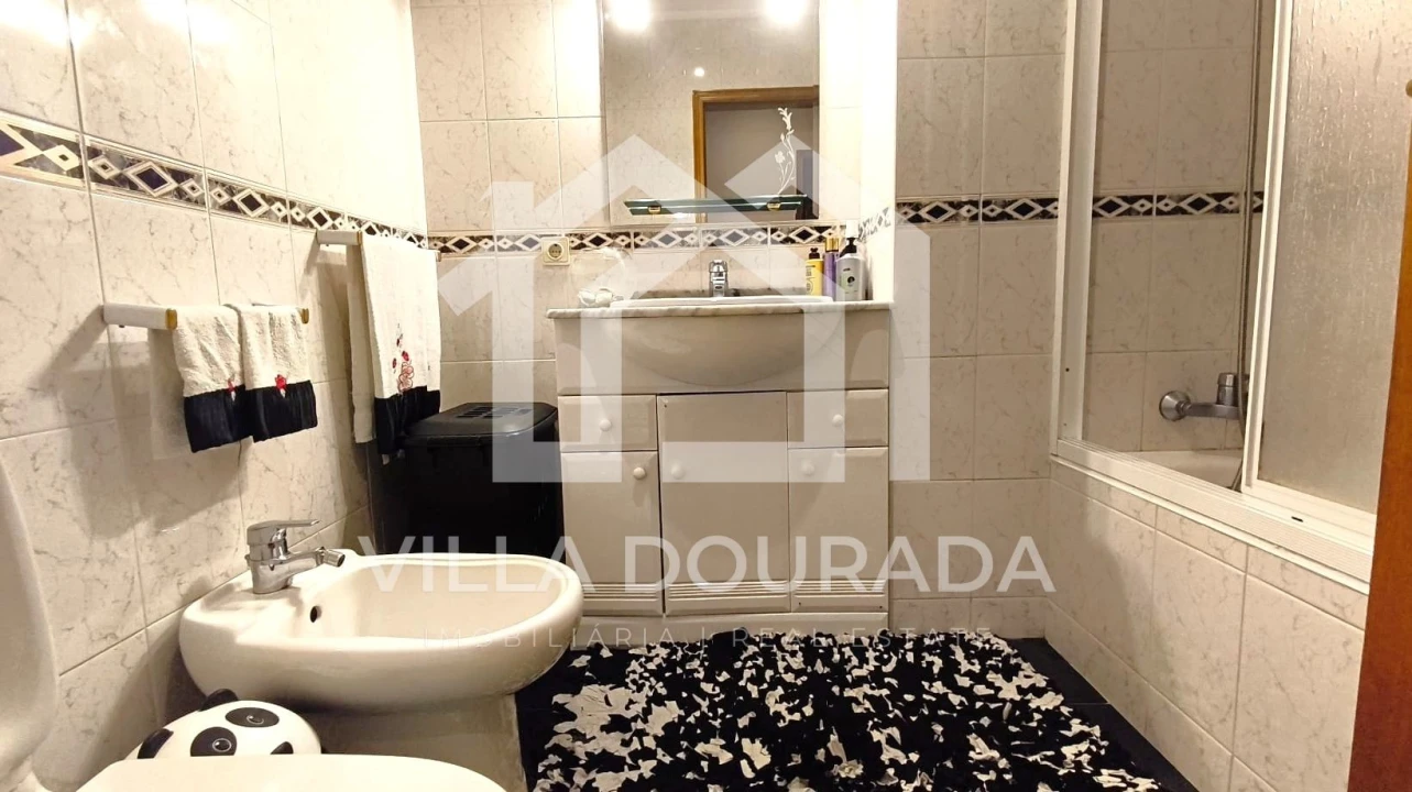 Apartamento T2 para Venda em Santa Marinha e São Pedro da Afurada Foto 16