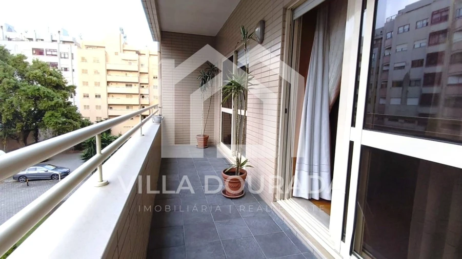 Apartamento T2 para Venda em Santa Marinha e São Pedro da Afurada Foto 2