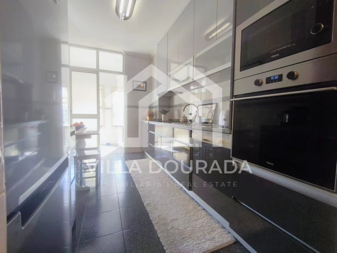 Apartamento T2 para Venda em Santa Marinha e São Pedro da Afurada Foto 9