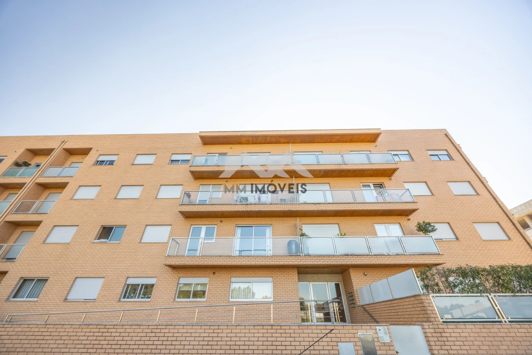 Apartamento T2 para Venda em Custoias Foto 34