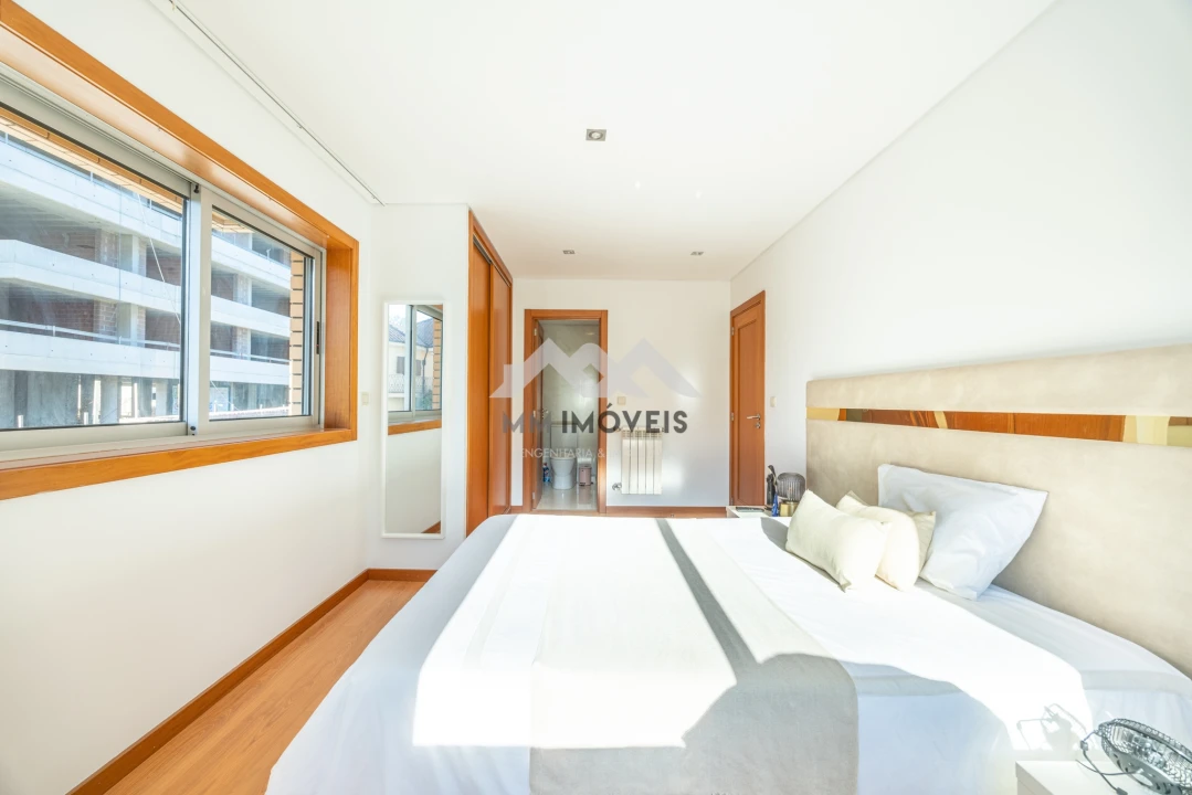 Apartamento T2 para Venda em Custoias Foto 5