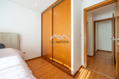 Apartamento T2 para Venda em Custoias