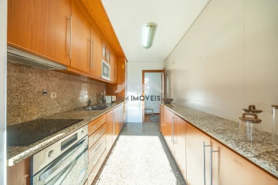 Apartamento T2 para Venda em Custoias