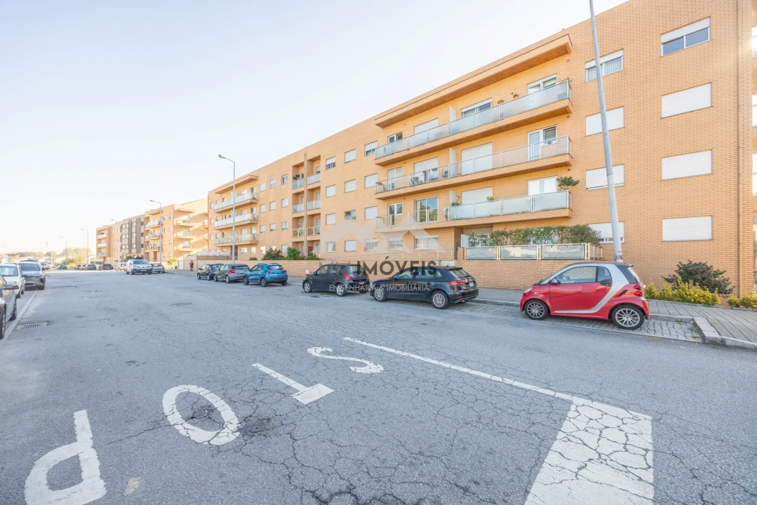Apartamento T2 para Venda em Custoias Foto 37