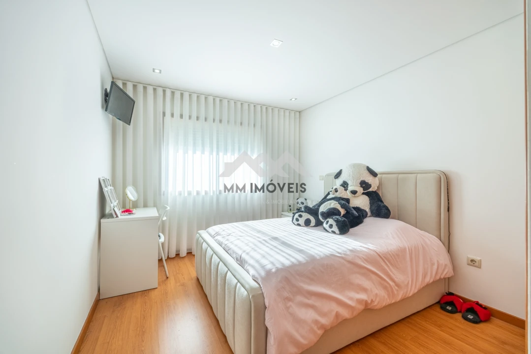 Apartamento T2 para Venda em Custoias Foto 15
