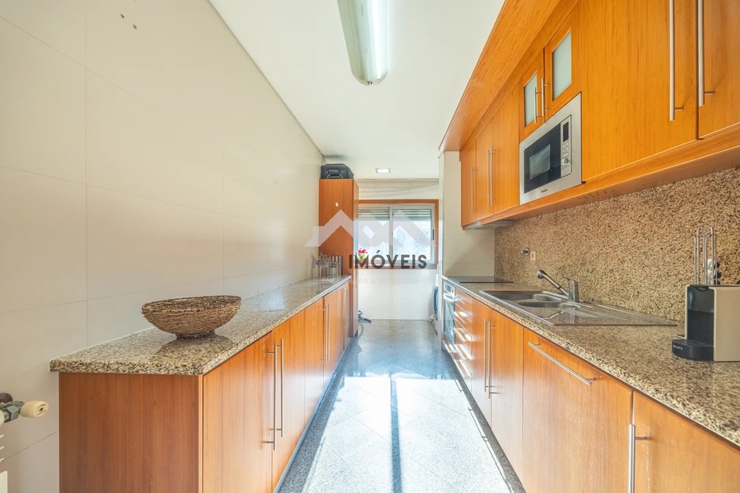 Apartamento T2 para Venda em Custoias Foto 10