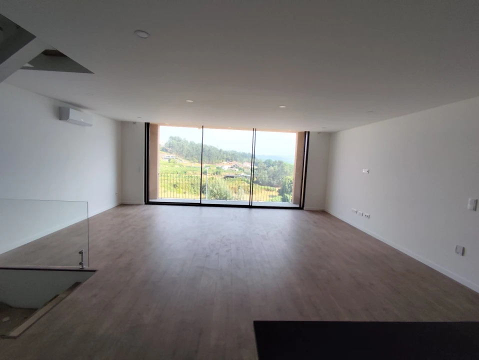 Moradia T3 para Venda em Cristelos, Boim e Ordem Foto 51