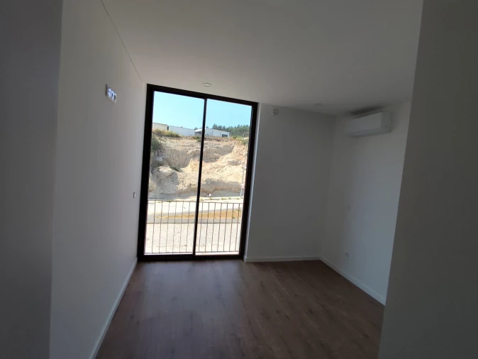 Moradia T3 para Venda em Cristelos, Boim e Ordem Foto 37