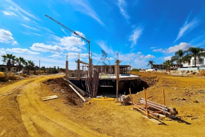 Moradia T4 para Venda em Ferreiras