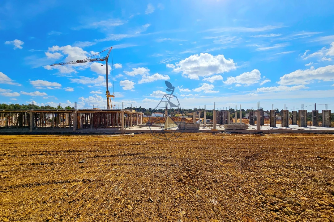 Moradia T3 para Venda em Ferreiras Foto 18