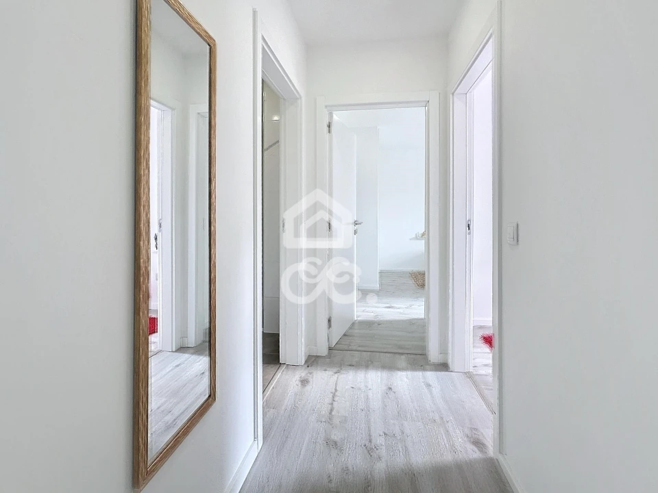 Apartamento T2 para Venda em Santa Maria Maior Foto 13