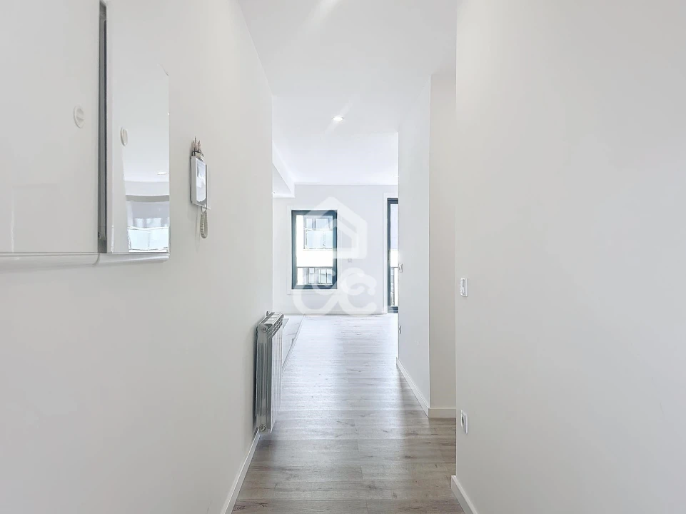 Apartamento T2 para Venda em Santa Maria Maior Foto 9