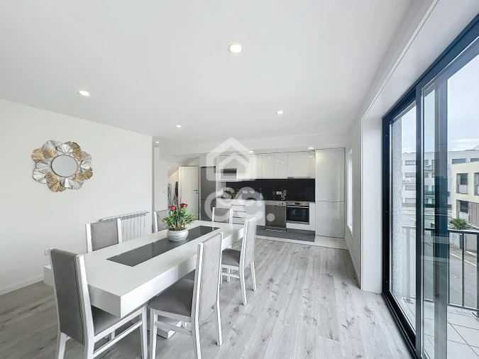 Apartamento T2 para Venda em Santa Maria Maior Foto 6