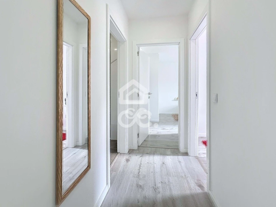 Apartamento T2 para Venda em Santa Maria Maior Foto 14