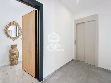 Apartamento T2 para Venda em Santa Maria Maior