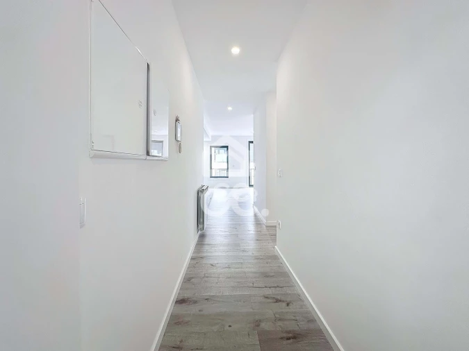 Apartamento T2 para Venda em Santa Maria Maior Foto 9