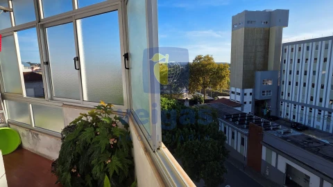 Apartamento T2 para Venda em Caldas da Rainha - Santo Onofre e Serra do Bouro