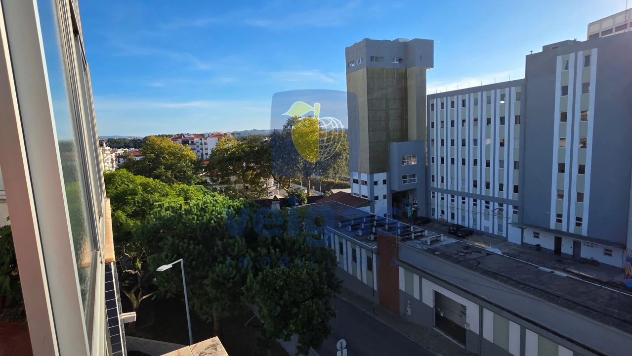 Apartamento T2 para Venda em Caldas da Rainha - Santo Onofre e Serra do Bouro Foto 6