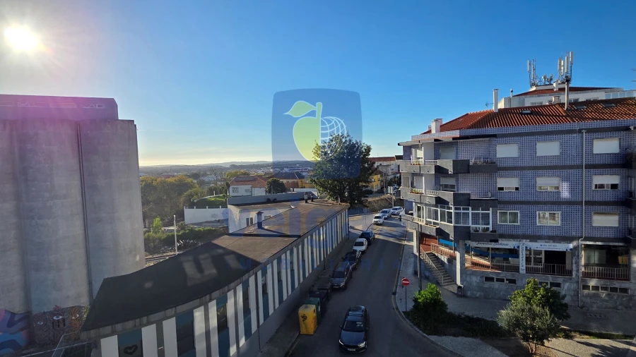 Apartamento T2 para Venda em Caldas da Rainha - Santo Onofre e Serra do Bouro