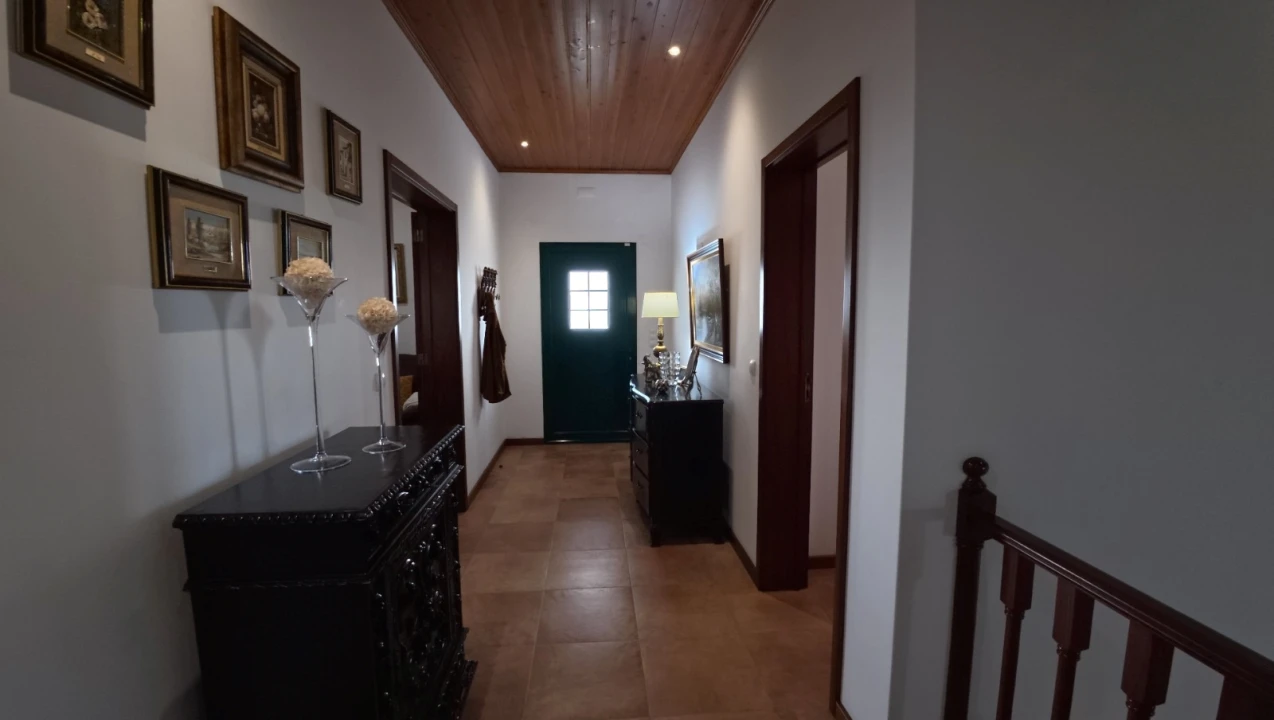 Moradia T3 para Venda em Fajã de Baixo Foto 7