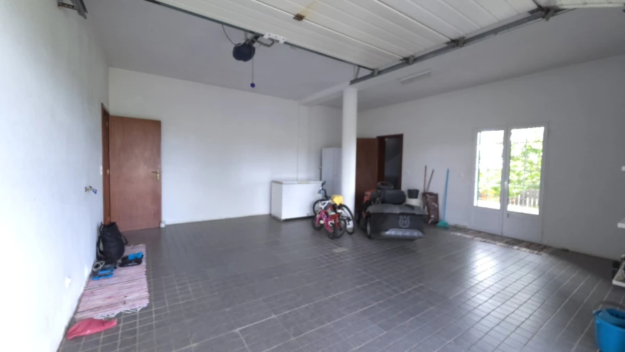 Moradia T3 para Venda em Fajã de Baixo Foto 11
