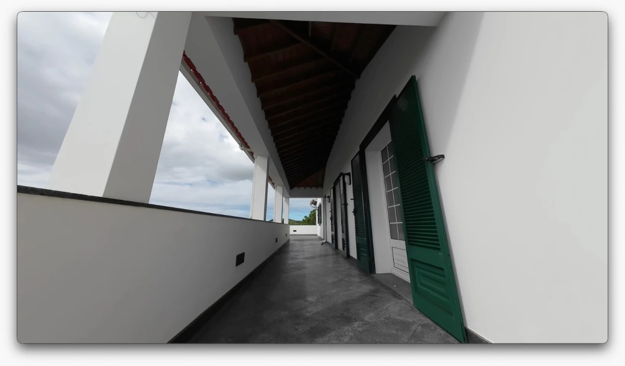 Moradia T3 para Venda em Fajã de Baixo Foto 17