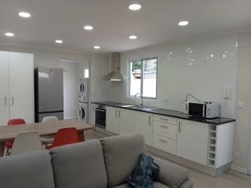 Apartamento T1 para Arrendamento em Arrifes