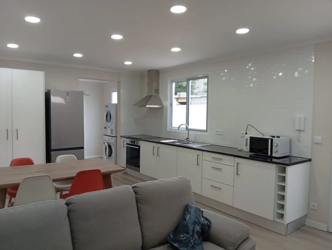 Apartamento T1 para Arrendamento em Arrifes Foto 5