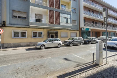 Apartamento T2 para Venda em Alto do Seixalinho, Santo André e Verderena