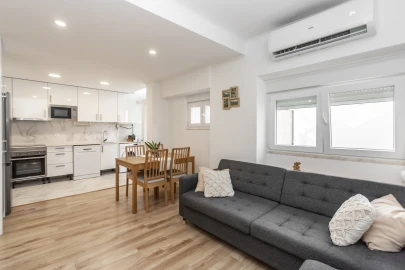Apartamento T2 para Venda em Alto do Seixalinho, Santo André e Verderena
