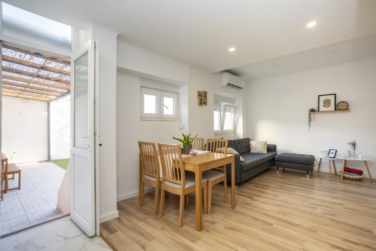 Apartamento T2 para Venda em Alto do Seixalinho, Santo André e Verderena Foto 8