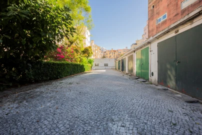Garagem para Venda em Areeiro